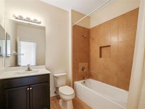 516 SE 35th Ter, Homestead FL 33033