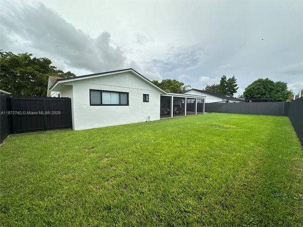 14005 SW 107th Ter, Miami FL 33186