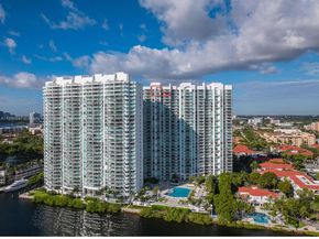 3301 NE 183rd St 3008, Aventura FL 33160