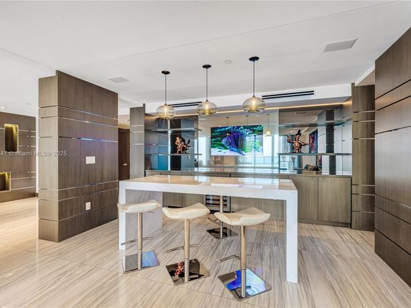 3301 NE 183rd St 3008, Aventura FL 33160