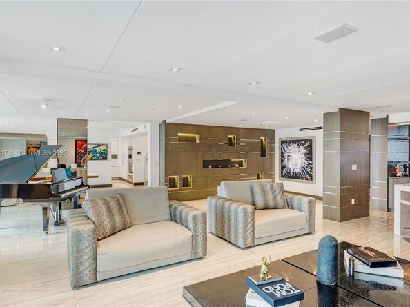 3301 NE 183rd St 3008, Aventura FL 33160