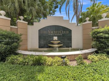 19501 E Country Club Dr