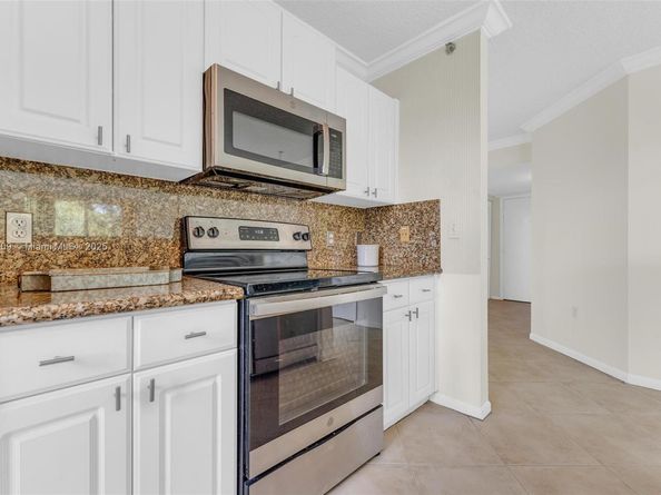 19501 E Country Club Dr 9407, Aventura FL 33180