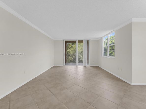 19501 E Country Club Dr 9407, Aventura FL 33180