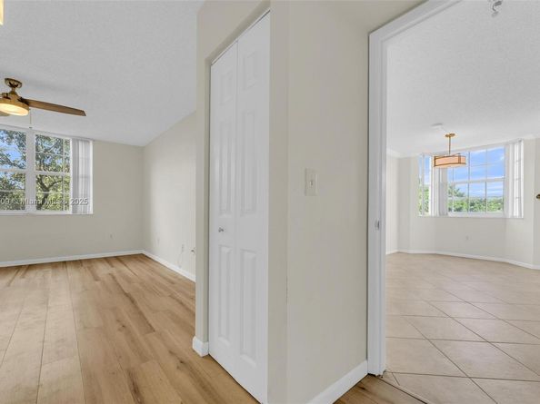 19501 E Country Club Dr 9407, Aventura FL 33180