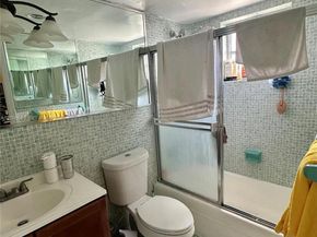 1340 Lincoln Rd 400, Miami Beach FL 33139