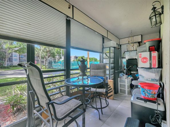 1101 Colony Point Cir 123, Pembroke Pines FL 33026