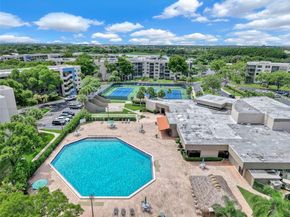 1101 Colony Point Cir 123, Pembroke Pines FL 33026