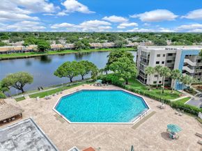 1101 Colony Point Cir 123, Pembroke Pines FL 33026