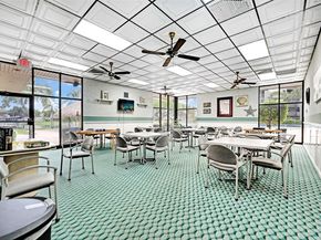 1101 Colony Point Cir 123, Pembroke Pines FL 33026