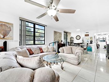 1101 Colony Point Cir