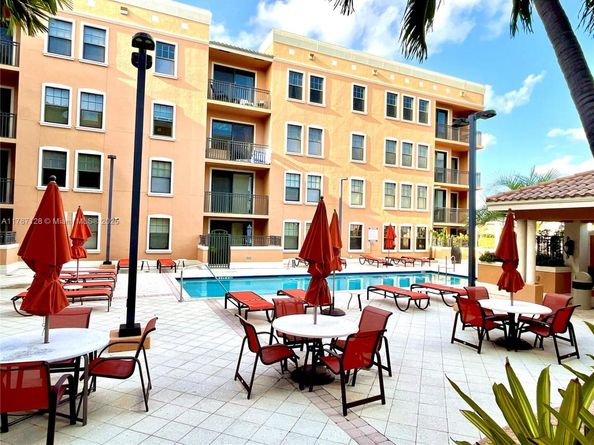 511 Lucerne Ave 408, Lake Worth FL 33460