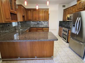 650 SE 30th Dr, Homestead FL 33033