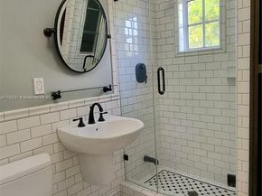 650 SE 30th Dr, Homestead FL 33033