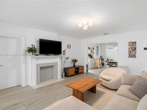 719 W 51st St, Miami Beach FL 33140