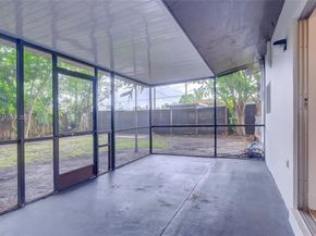 21440 N Miami Ave, Miami Gardens FL 33169