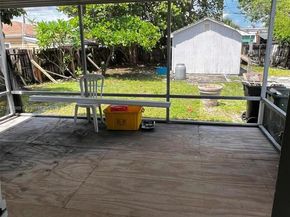 707 N J St, Lake Worth FL 33460