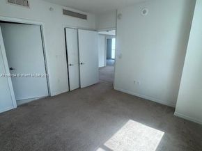 500 SE Brickell Ave 1502, Miami FL 33131