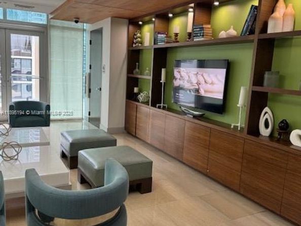 500 SE Brickell Ave 1502, Miami FL 33131