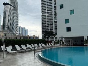 500 SE Brickell Ave 1502, Miami FL 33131