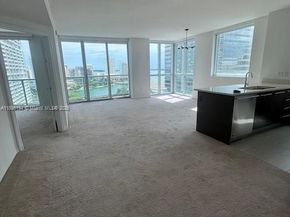 500 SE Brickell Ave 1502, Miami FL 33131