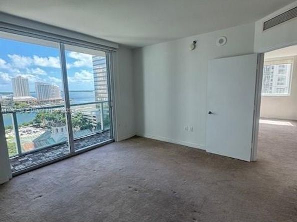 500 SE Brickell Ave 1502, Miami FL 33131
