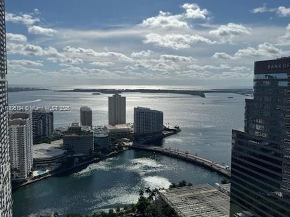 500 SE Brickell Ave 1502, Miami FL 33131