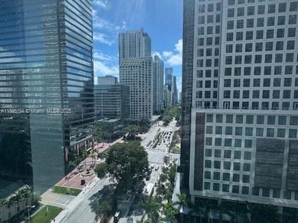 500 SE Brickell Ave 1502, Miami FL 33131