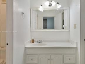 100 Lincoln Rd 607, Miami Beach FL 33139