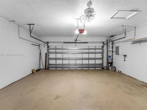 2110 NW 190th Ave, Pembroke Pines FL 33029