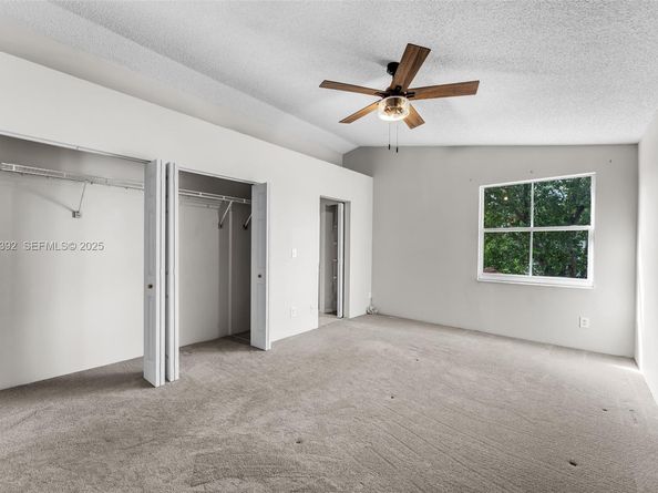 2110 NW 190th Ave, Pembroke Pines FL 33029