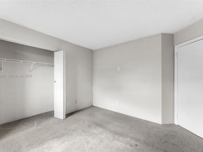 2110 NW 190th Ave, Pembroke Pines FL 33029