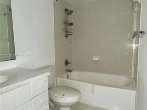 5161 Collins Ave 511, Miami Beach FL 33140