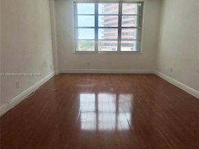 5161 Collins Ave 511, Miami Beach FL 33140