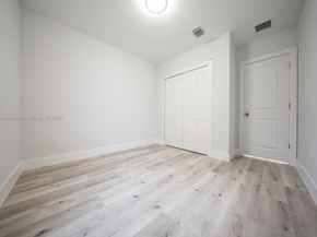 1221 NW 75th St, Miami FL 33147