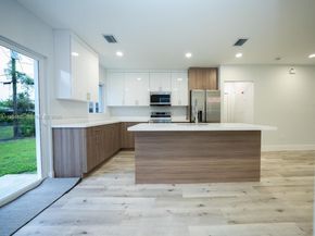 1221 NW 75th St, Miami FL 33147