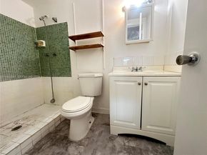 3600 NW 21st St 309, Lauderdale Lakes FL 33311
