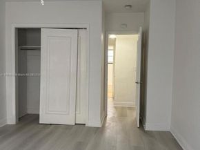605 77th St, Miami Beach FL 33141