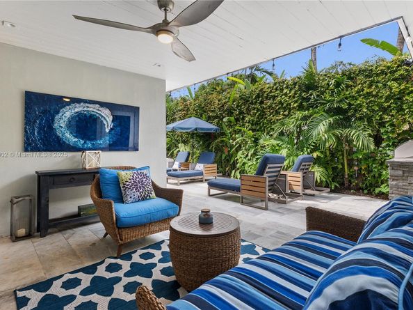 1218 Asturia Ave, Coral Gables FL 33134
