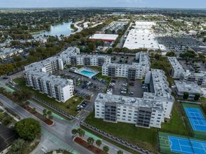 14180 SW 84th St 407G, Miami FL 33183