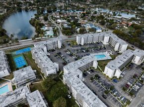 14180 SW 84th St 407G, Miami FL 33183