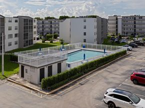 14180 SW 84th St 407G, Miami FL 33183