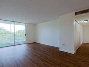 14180 SW 84th St 407G, Miami FL 33183