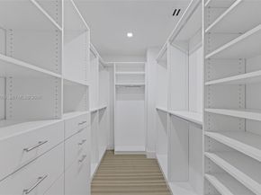 340 SE 13th Ave, Pompano Beach FL 33060