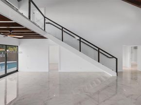 340 SE 13th Ave, Pompano Beach FL 33060