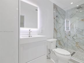 340 SE 13th Ave, Pompano Beach FL 33060