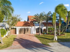 340 SE 13th Ave, Pompano Beach FL 33060