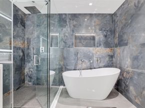 340 SE 13th Ave, Pompano Beach FL 33060