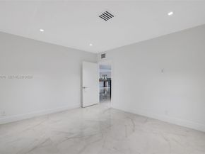 340 SE 13th Ave, Pompano Beach FL 33060