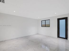 340 SE 13th Ave, Pompano Beach FL 33060